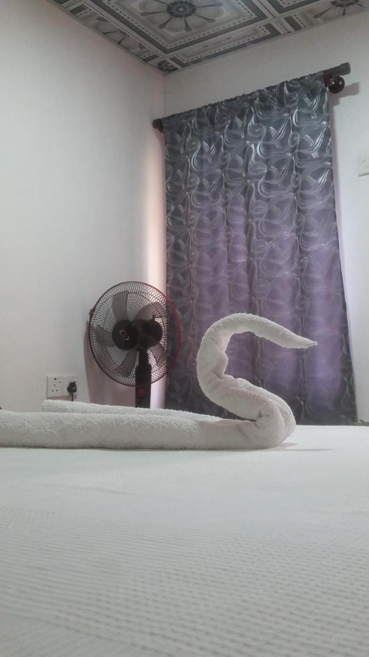 Angry Birds Homestay Habarana Bagian luar foto